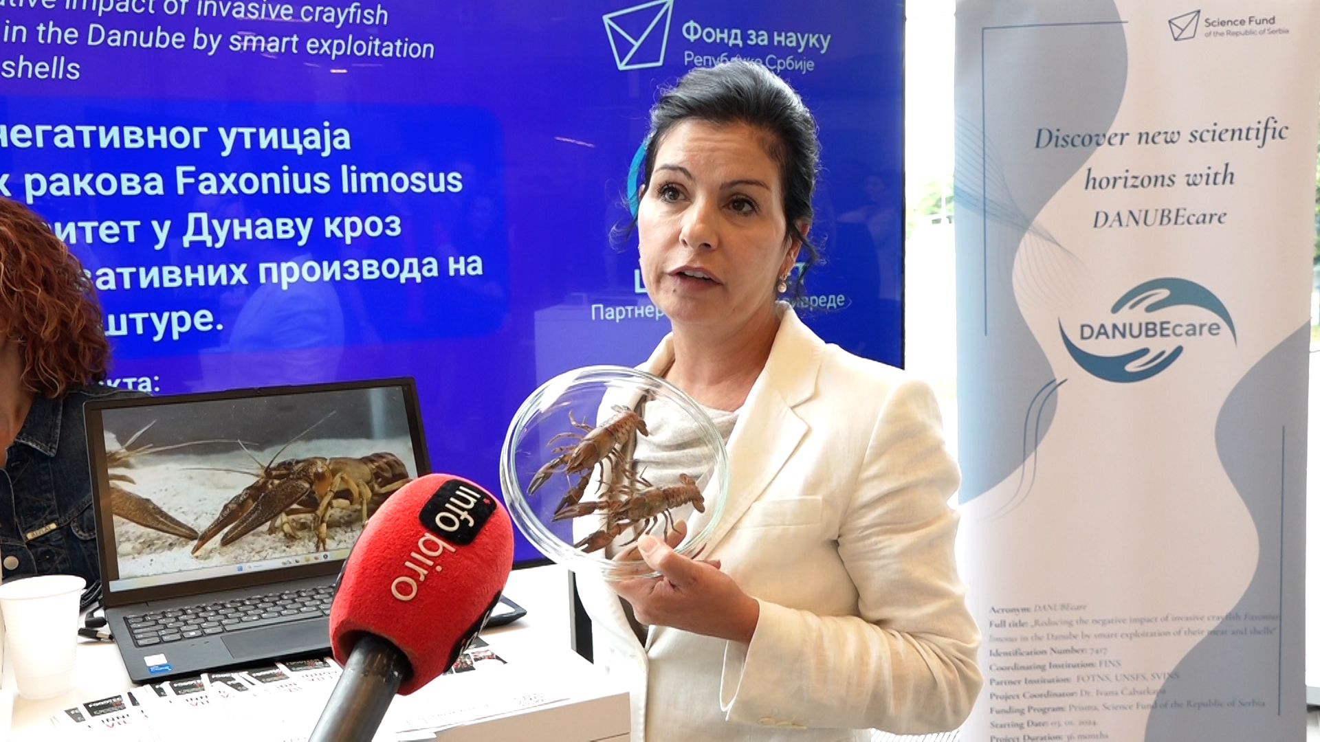 Novi Sad, Ivana Cabarkapa projekat smanjenje negativnog uticaja invazivne vrste recnih rakova u Dunavu, eksploatacijom rakova dobili smo prehrambene proizvode za ishranu ljudi i kucnih ljubimaca, kao i biorazgradive materijale